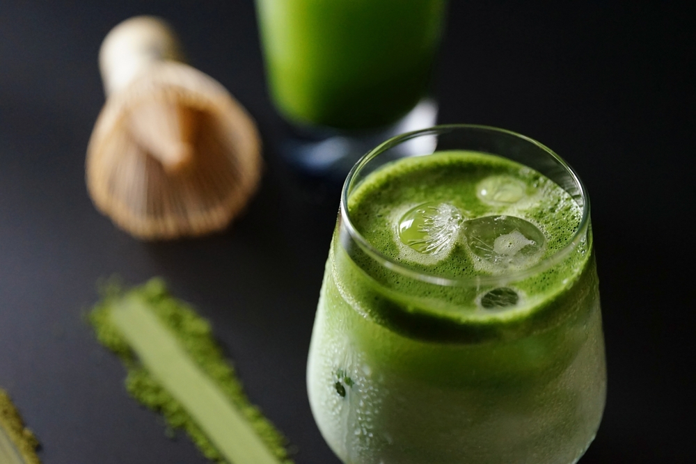 ledové matcha latté