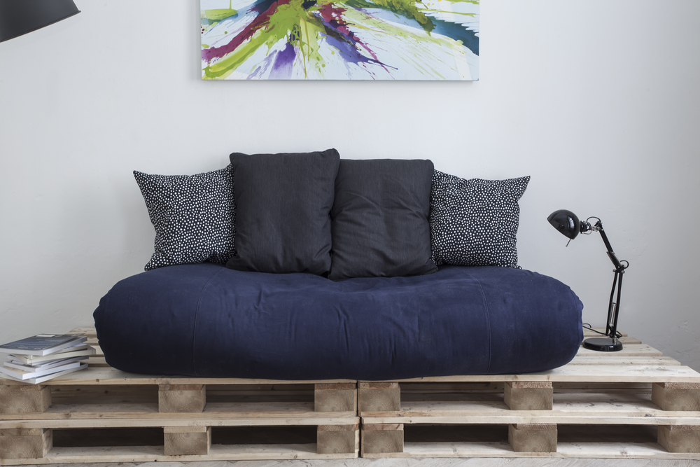 paletová sedačka