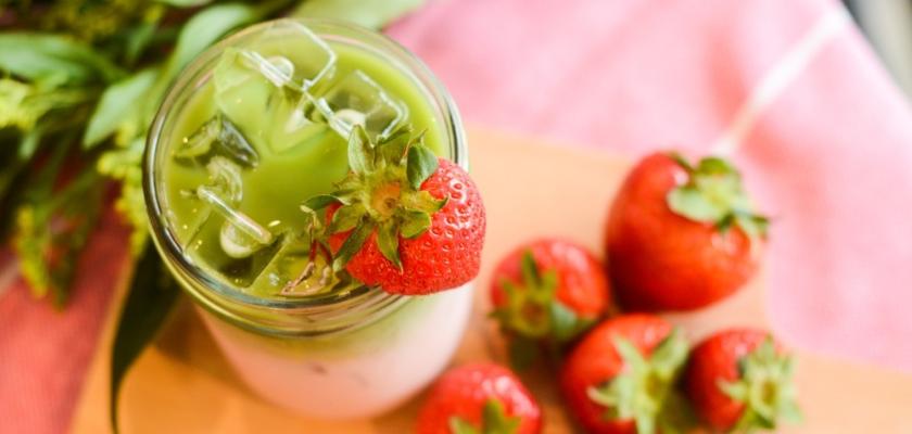 jahodová matcha