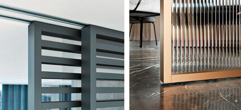 Detail uchycení dveří IDEALINE HORIZONTAL do posuvu do stropu PREMIUM (vlevo) a detail dveří IDEA – navázání na podlahu bez nutnosti přechodové lišty