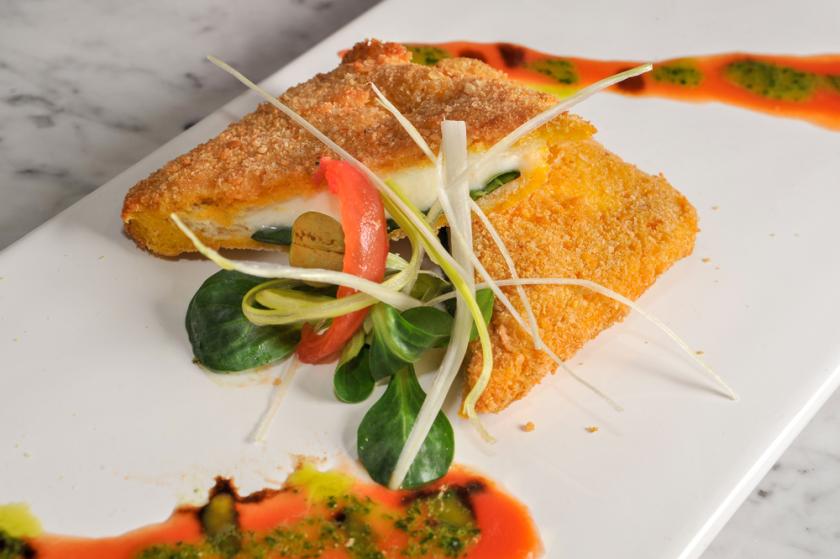 mozzarella sendvič