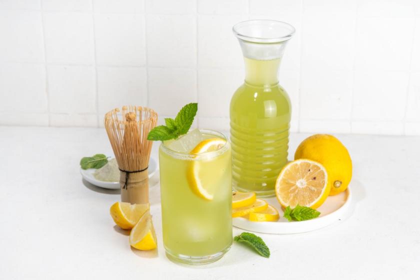 matcha limonáda